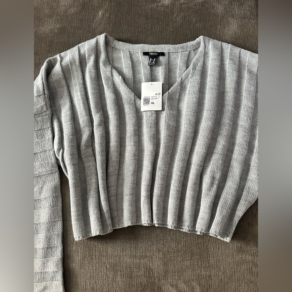 NWT Forever 21 Long Sleeve Sweater Top